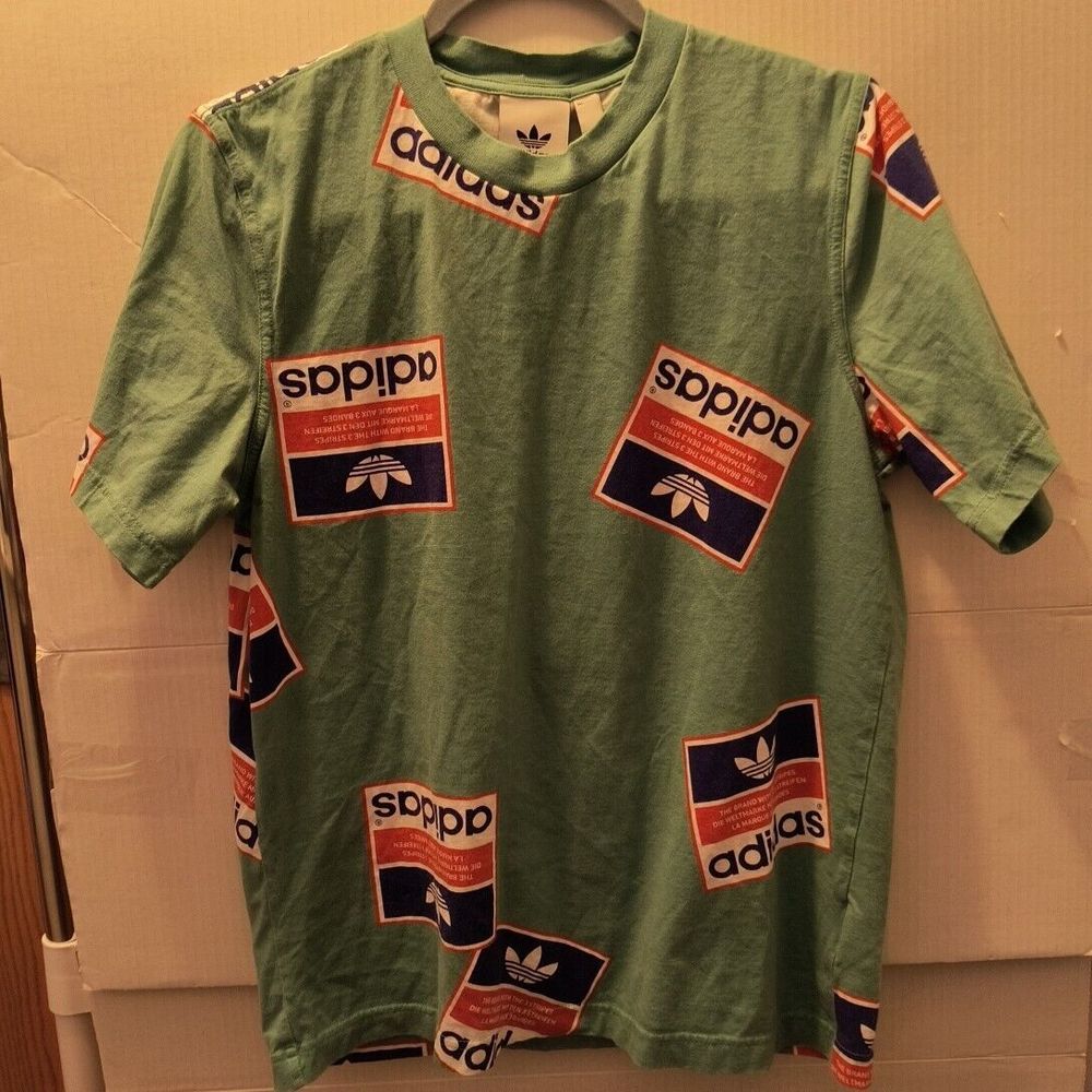 ADIDAS Vintage Trefoil Logo All Over Print Graphic Tee T-shirt Men's Size Small